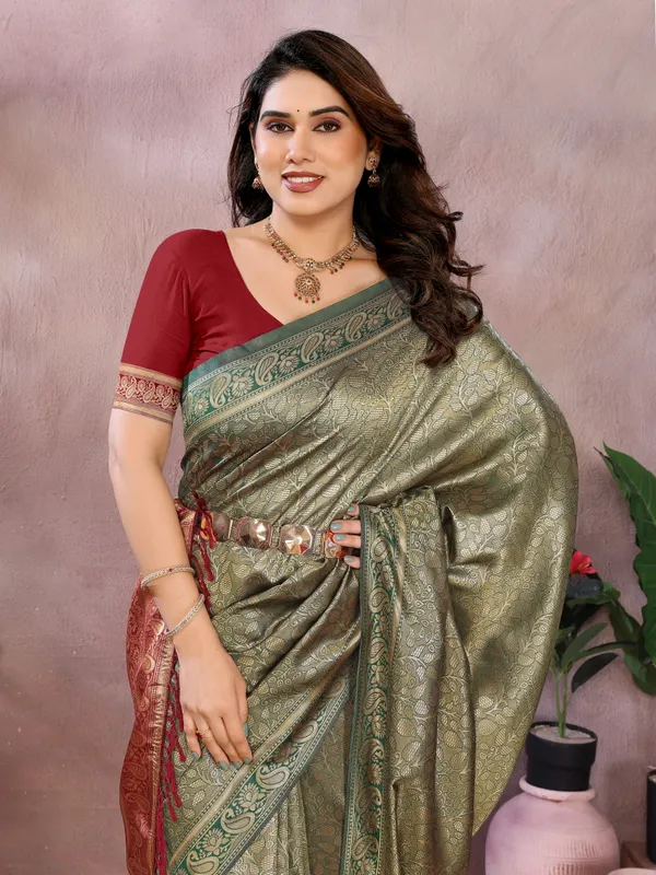 Luxury_in_Every_Thread_Jacquard_Sarees_&_Blouse_Pieces