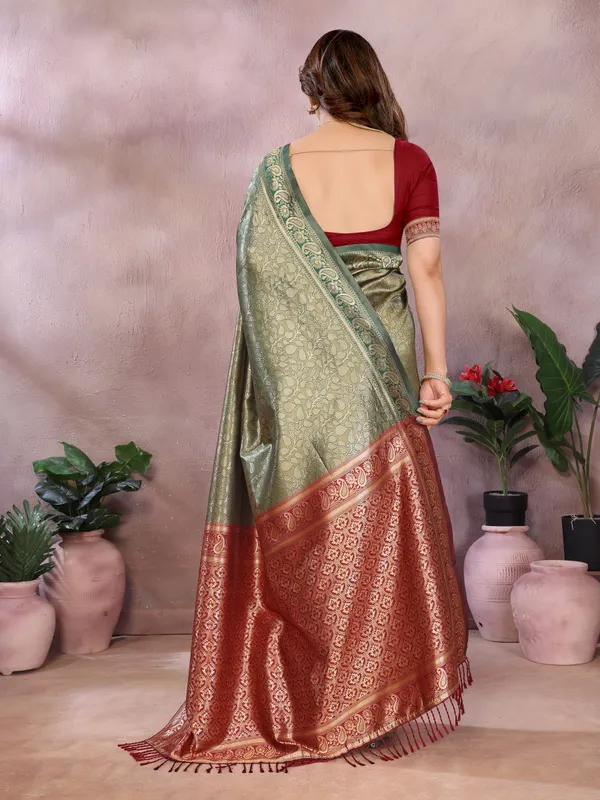 Luxury_in_Every_Thread_Jacquard_Sarees_&_Blouse_Pieces