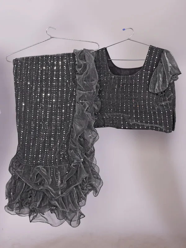 Two-Tone_Ruffle_Saree_in_Portrait_Moonlight_Fabric_with_Mirror_Work_&_Crush_Detail