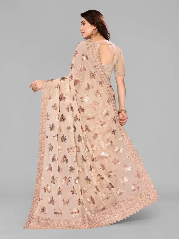 Foil_Work_Saree_in_Rich_Zari_Fabric_with_Intricate_Chemical_Lace
