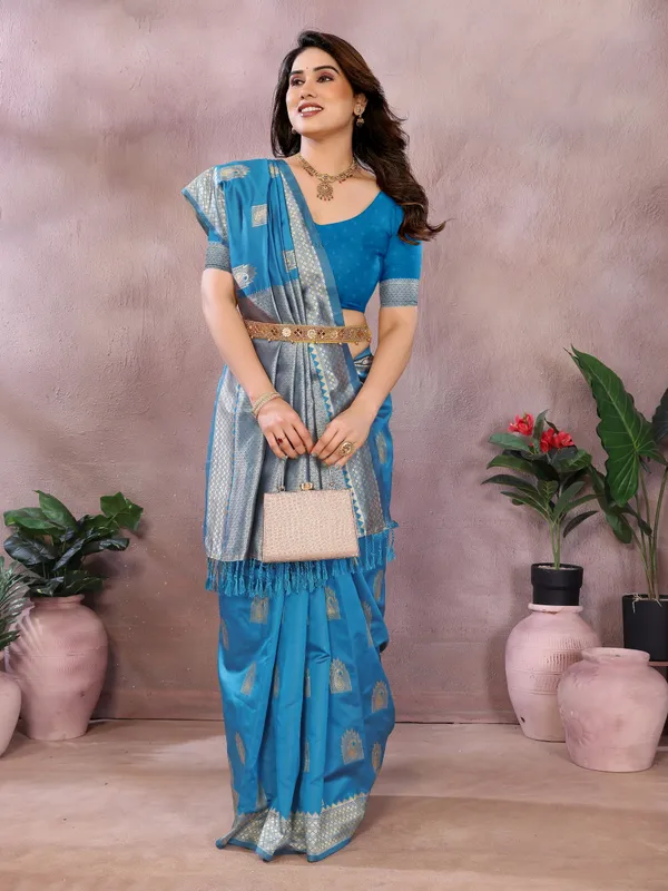 Luxury_in_Every_Thread_Jacquard_Sarees_&_Blouse_Pieces