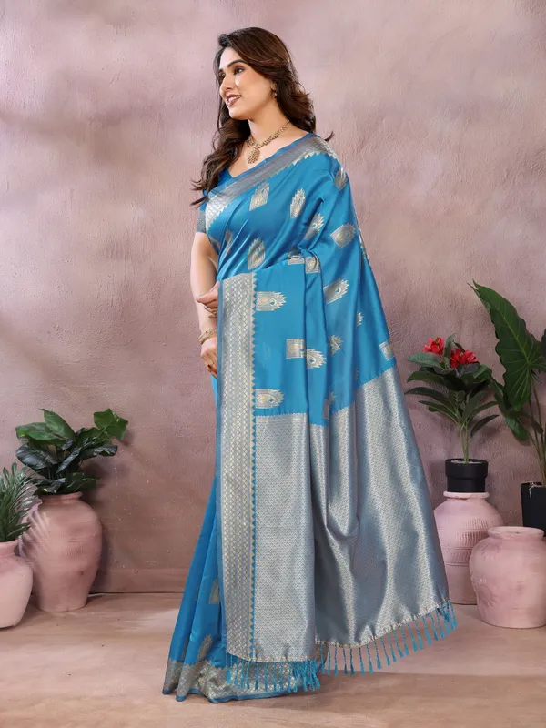 Luxury_in_Every_Thread_Jacquard_Sarees_&_Blouse_Pieces