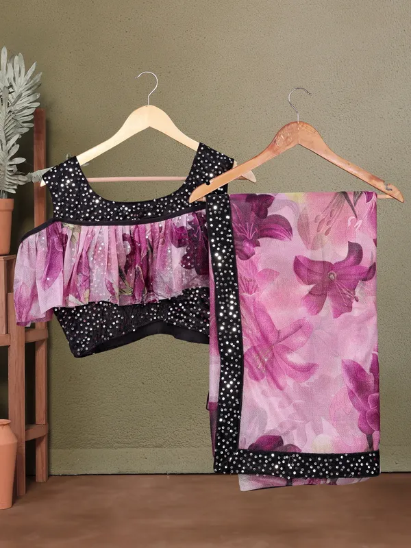 Trendy_Lycra_Print_Saree_for_Effortless_Eleganc.