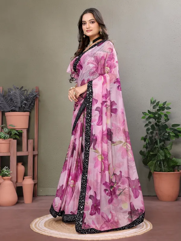 Trendy_Lycra_Print_Saree_for_Effortless_Eleganc.