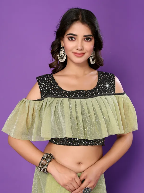 Royal_Zari_Sparkle:_Saree_with_Sequin_Lace_&_Stitched_Blouse