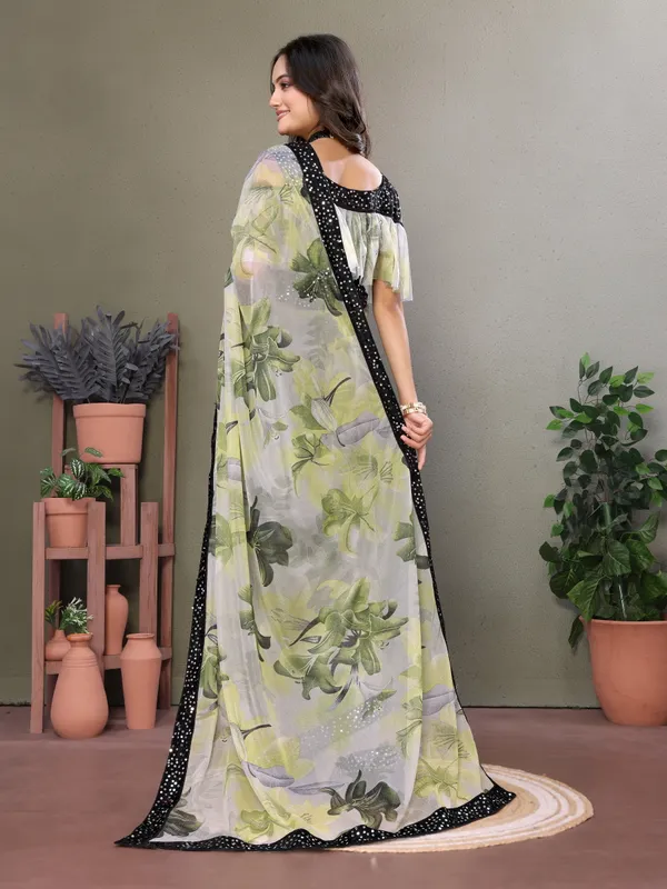 Trendy_Lycra_Print_Saree_for_Effortless_Eleganc.