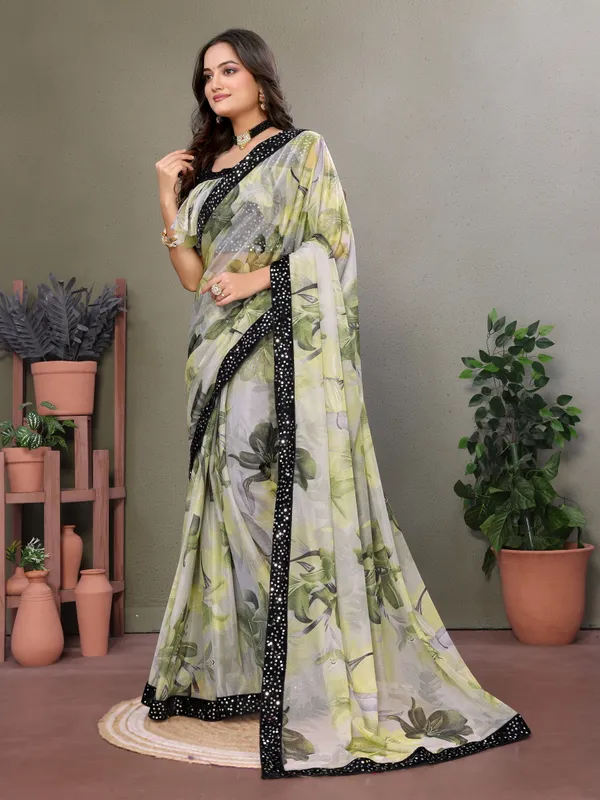 Trendy_Lycra_Print_Saree_for_Effortless_Eleganc.