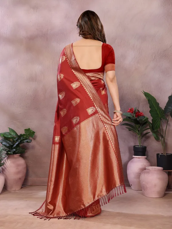 Luxury_in_Every_Thread_Jacquard_Sarees_&_Blouse_Pieces