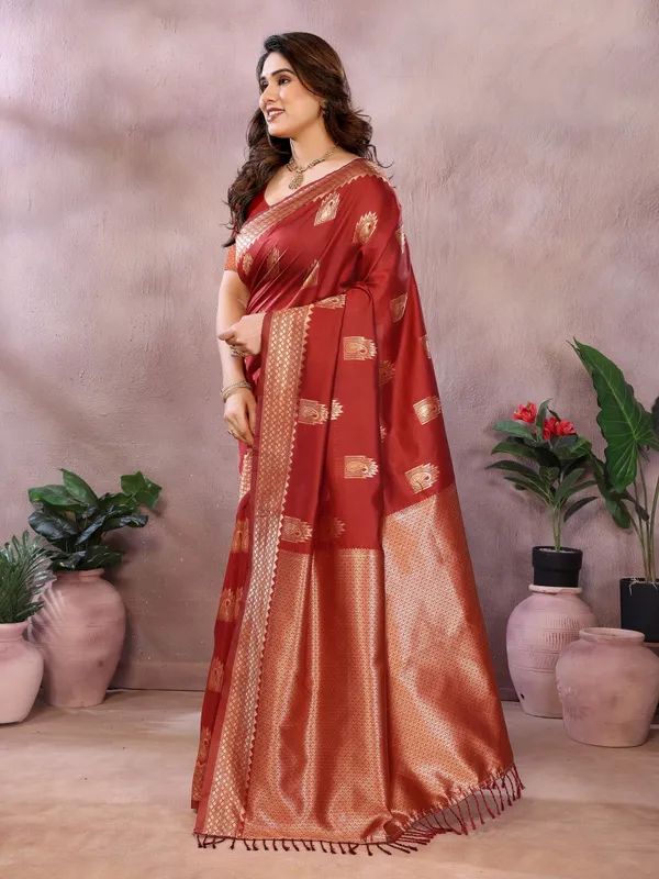 Luxury_in_Every_Thread_Jacquard_Sarees_&_Blouse_Pieces