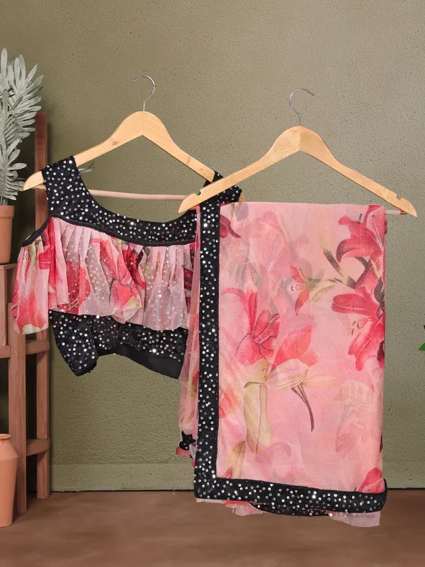 Trendy_Lycra_Print_Saree_for_Effortless_Eleganc.