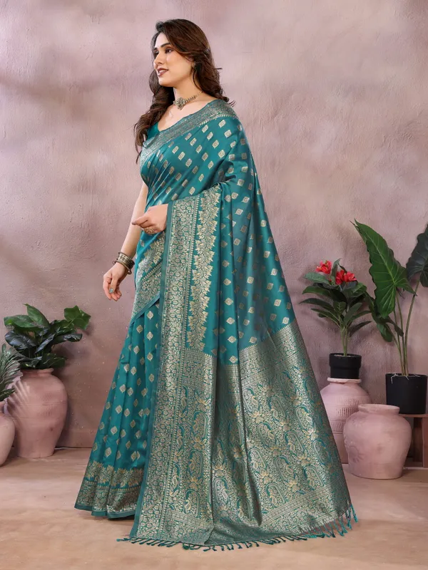 Luxury_in_Every_Thread_Jacquard_Sarees_&_Blouse_Pieces