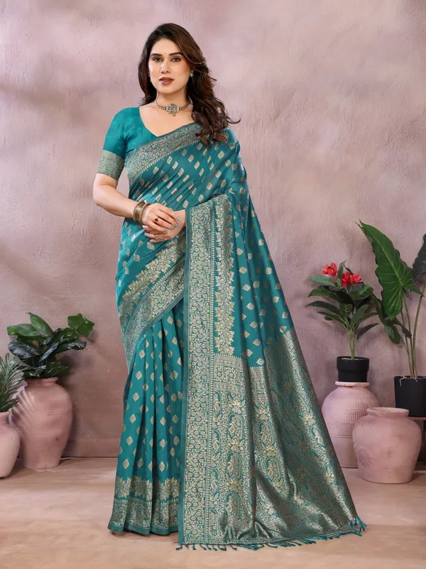 Luxury_in_Every_Thread_Jacquard_Sarees_&_Blouse_Pieces