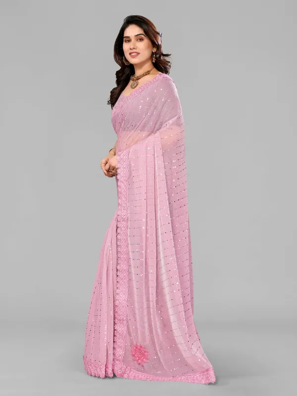Mirror_Majesty:_Zari_Fabric_Saree_with_Chemical_Lace_Detailing