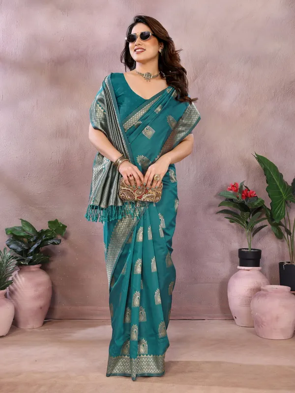 Luxury_in_Every_Thread_Jacquard_Sarees_&_Blouse_Pieces