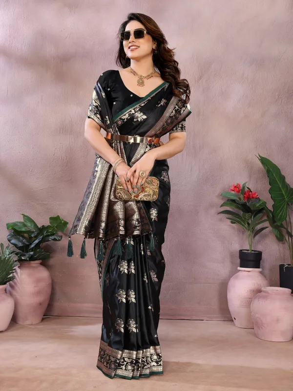 Luxury_in_Every_Thread_Jacquard_Sarees_&_Blouse_Pieces