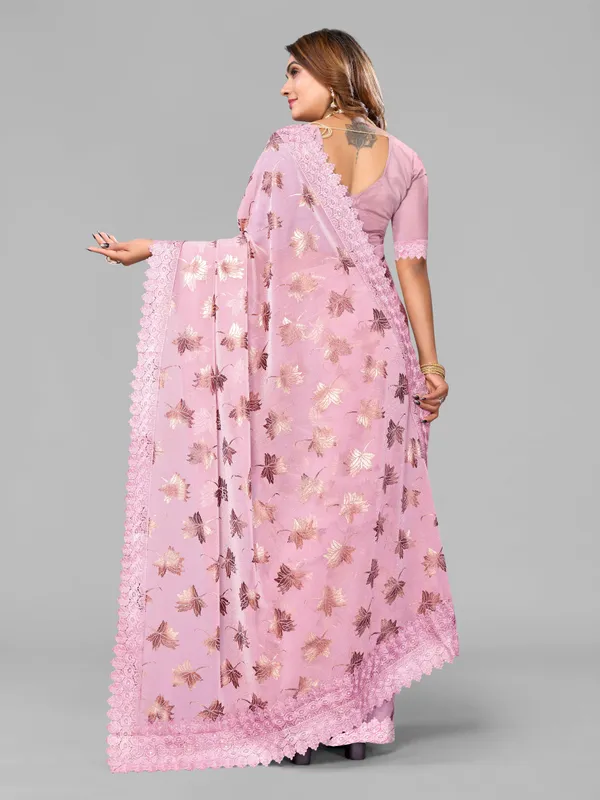 Foil_Work_Saree_in_Rich_Zari_Fabric_with_Intricate_Chemical_Lace