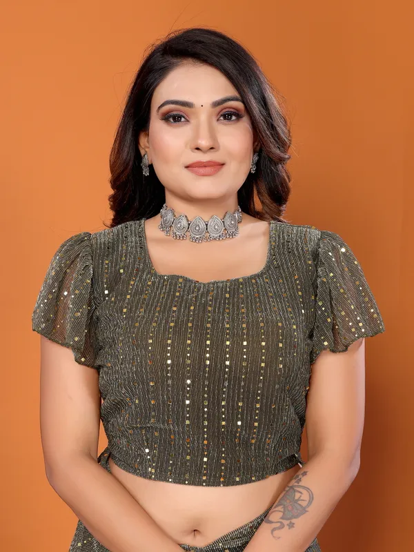 Two-Tone_Ruffle_Saree_in_Portrait_Moonlight_Fabric_with_Mirror_Work_&_Crush_Detail