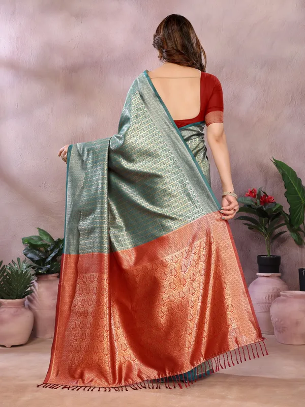 Luxury_in_Every_Thread_Jacquard_Sarees_&_Blouse_Pieces