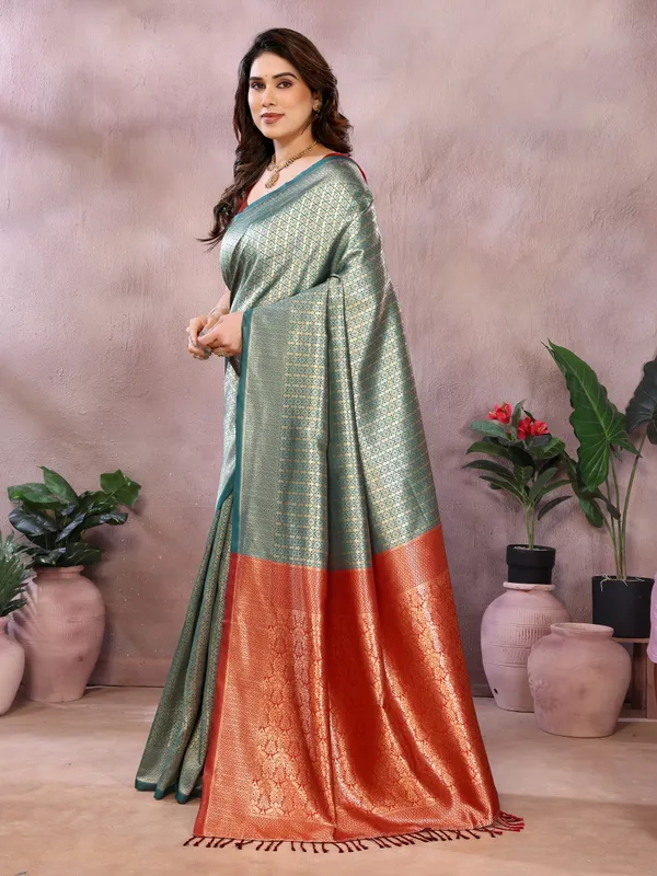 Luxury_in_Every_Thread_Jacquard_Sarees_&_Blouse_Pieces