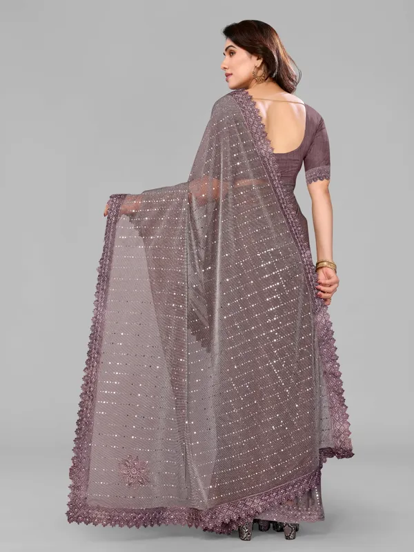 Mirror_Majesty:_Zari_Fabric_Saree_with_Chemical_Lace_Detailing