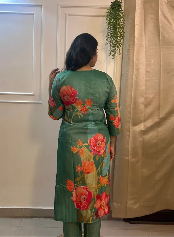 Seagreen_Cotton_Floral_Embroidered_Kurta_Set_For_Women_&_Girls