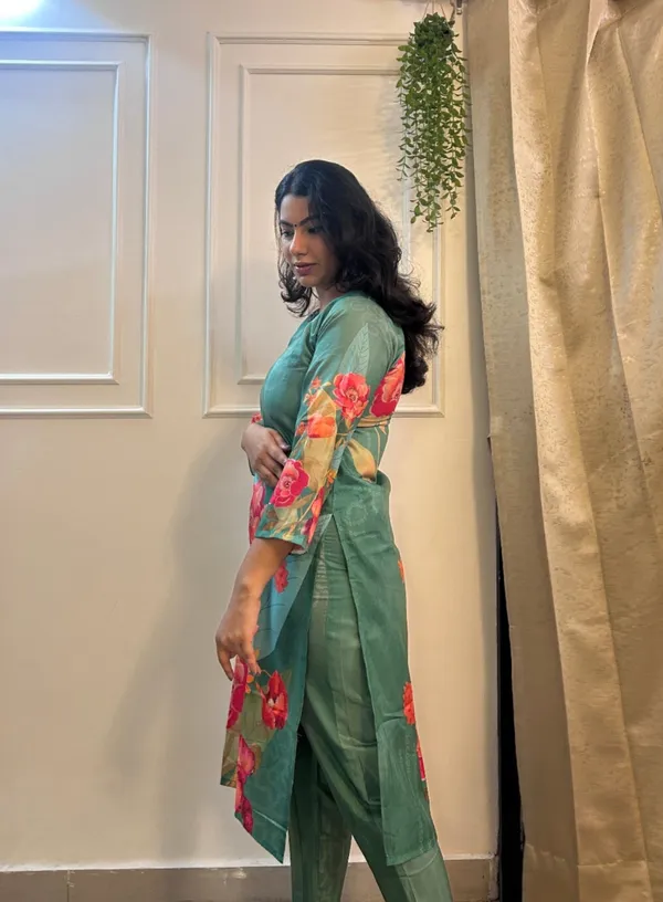 Seagreen_Cotton_Floral_Embroidered_Kurta_Set_For_Women_&_Girls