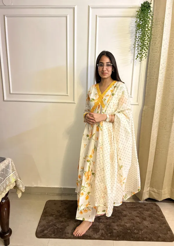Off_White_&_Musturd_Cotton_Bloom_Floral_A-Line_Suit_Set_With_Dupatta_For_Women_&_Girls