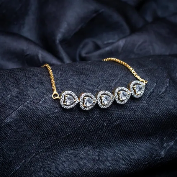 Gold_18Kt_Plating_Heart_Cubic_Zirconia_Diamond_Bracelet_For_Women