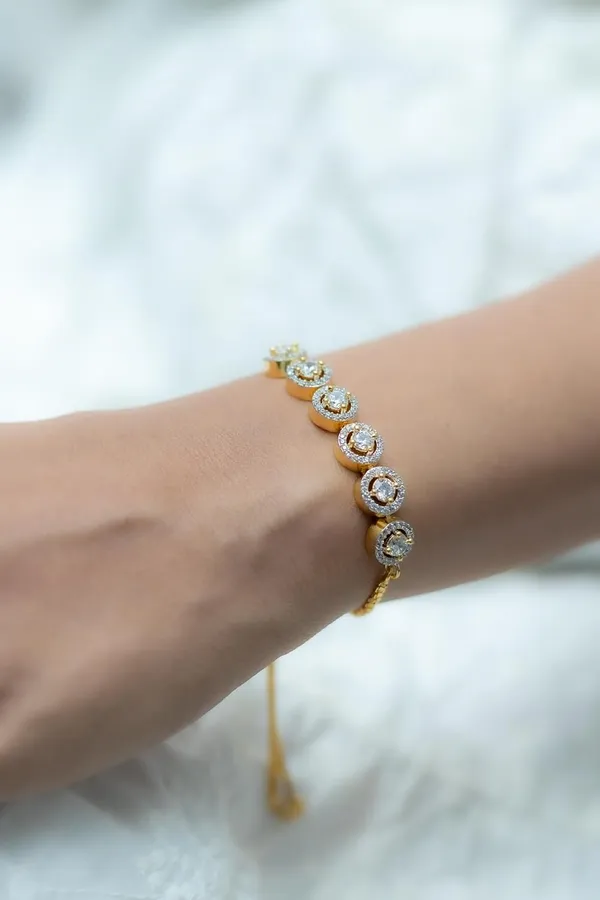 Gold_18Kt_Plating_Round_Cubic_Zirconia_Diamond_Tennis_Bracelet_For_Women
