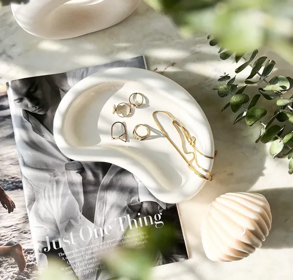 White_Moon_Tray_|_Jewellery_Tray_|_Ideal_For_Centrepiece_Table_|_Concrete_Decor_|_Home_Decor_(21X13X4Cm)