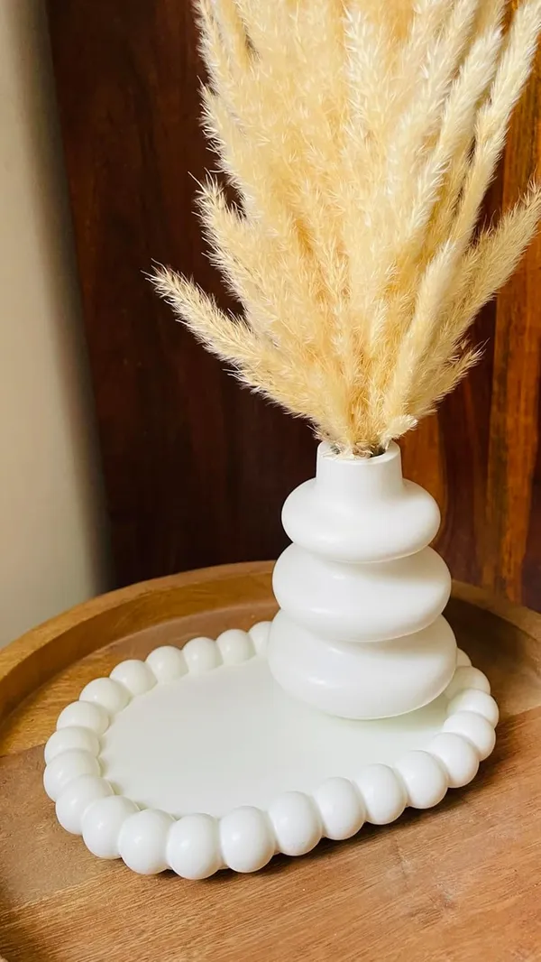 White_Concrete_Boho_Vase_Combo_Offer_|_Jewellery/Makeup/Table_Organizer_I_Home_Decor_Set_I_(Includes_Oval_Bubble_Tray,_Boho_Vase,_Naturally_Dried_Pampas_Grass)