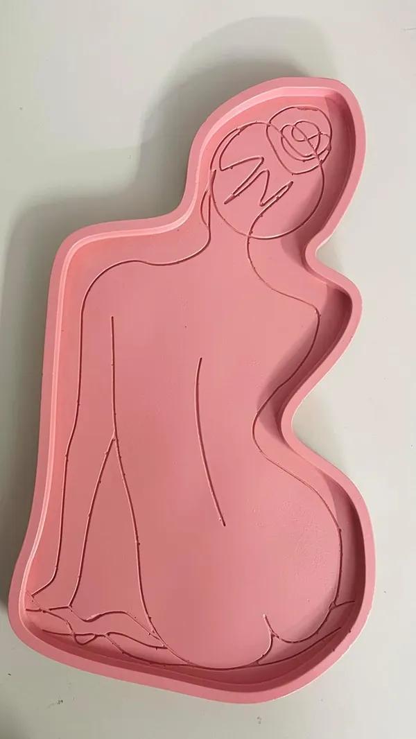 Peach_Pink_Lady_Silhouette_Trinket_Tray_|_Jewellery/Makeup/Table_Organizer_|_Home_Decor_|_Candle_Tray_|_Multipurpose_(27.7×17×1Cm)