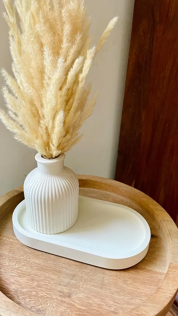 White_Concrete_Oval_Tray_Combo_Offer_|_Jewellery/Makeup/Table_Organizer_|_Home_Decor_Set_L_(Includes_Oval_Tray,_Striped_Vase,_Naturally_Dried_Pampas_Grass)
