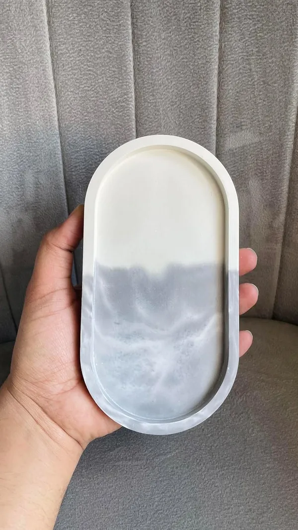 Grey_&_White_Concrete_Oval_Trinket_Tray_|_Jewellery/Makeup/Table_Organizer_|_Home_Decor_|_Candle_Tray_|_Multipurpose_(18.8×10.2×2Cm)