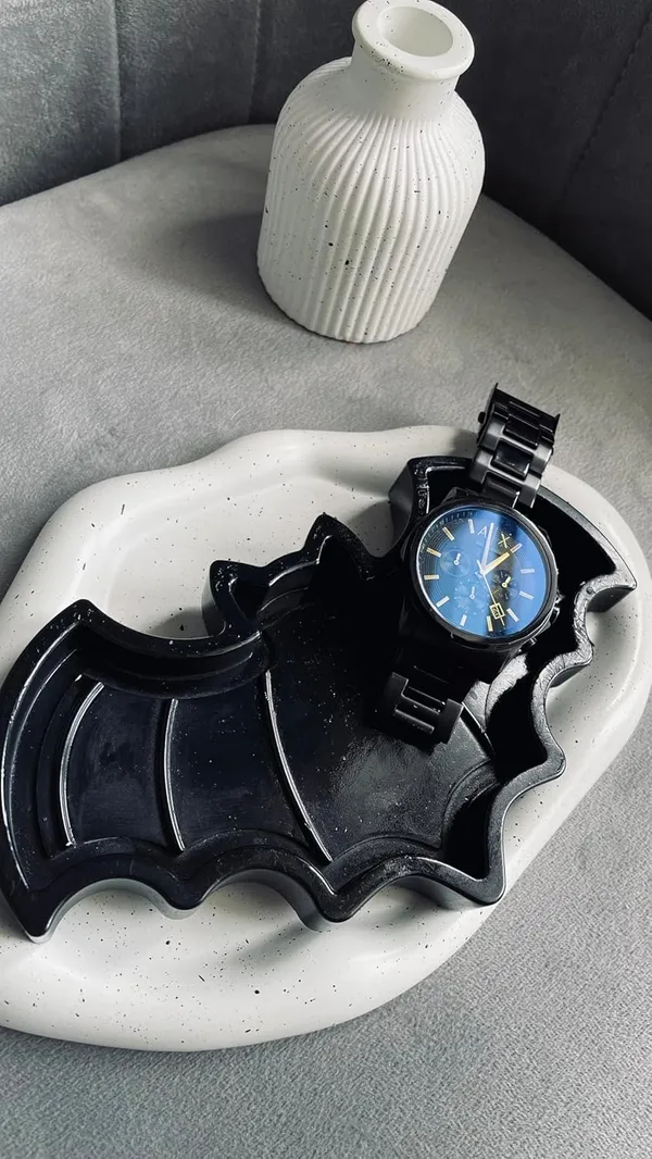 Gold_Foil_Batman_Tray_|_Bedside_Tray_|_Aesthetic_Tray_|_Minimalist_Decor_|_Trinket_Tray_|_Modern_Home_Decor_|_New_Home_Gift_|_Multipurpose_(18×10_X_2Cm)