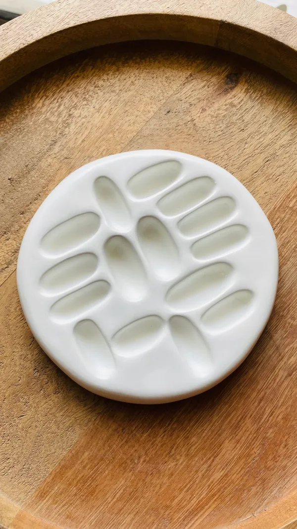TREETRUNK®_Concrete_Ring_tray_|_Cement_Tray_|_Aesthetic_Tray_|_Minimalist_Decor_|_Trinket_|_Modern_Home_Decor_|_New_Home_Gift_|_Ring_dish_Multipurpose_(13×13×1.8cm)_(White)