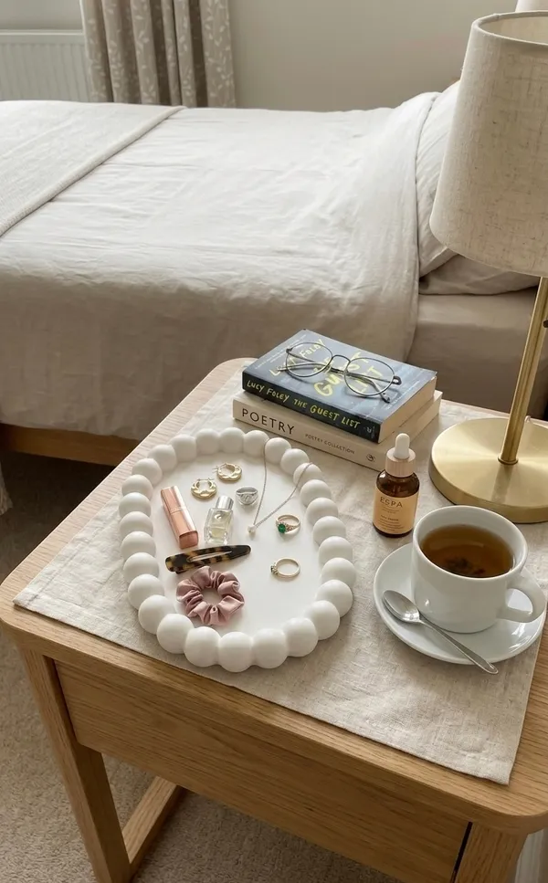 White_Oval_Bubble_Tray_|_Jewellery_Tray_|_Aesthetic_Tray_|_Minimalist_Decor_|_Trinket_Tray_|_Modern_Home_Decor_|_New_Home_Gift_|_Multipurpose_(17×12×2Cm)