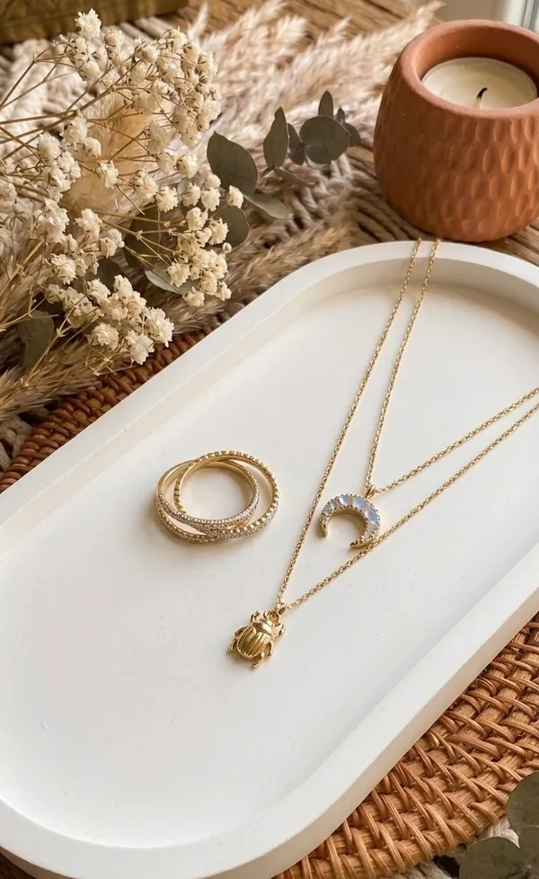White_Concrete_Oval_Shaped_Tray_|_Jewellery_Tray_|_Perfect_Catch_For_Your_Favorite_Jewelry_Pieces_|_Stylish_Way_To_Organize_Rings,_Earrings,_And_Other_Accessories_(18.8×10.2×2Cm)