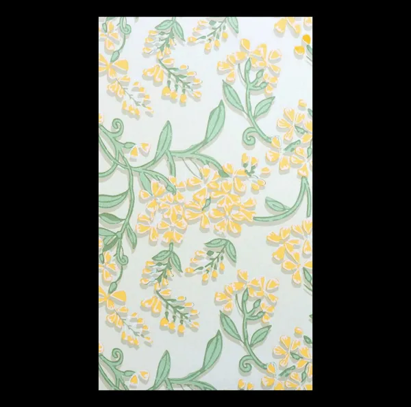 Ornate_Floral_Trail_Wallpaper_In_Canary_And_Mint_For_A_Refreshing_Contemporary_Living_Space