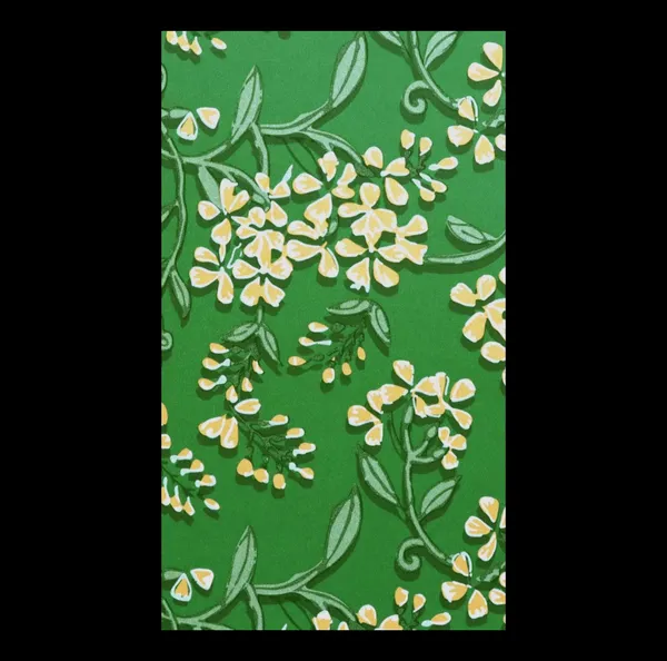 Ornate_Floral_Trail_Wallpaper_In_Apricot_And_Pistachio_For_A_Warm_Contemporary_Living_Space