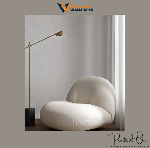 Subtle_Crackle_Texture_Wallpaper_In_Pale_Silver_And_White_For_A_Bright_And_Elegant_Modern_Lounge_Wallpaper.