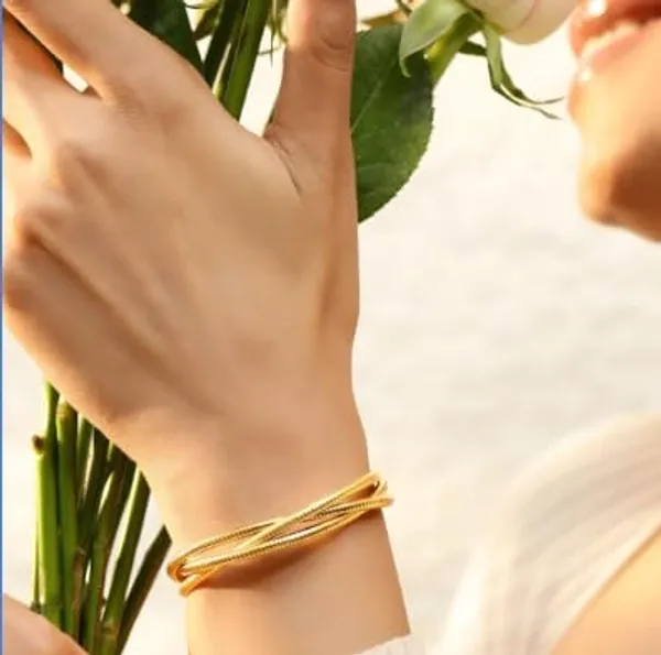 Gold_Plated_Bangle_Bracelet