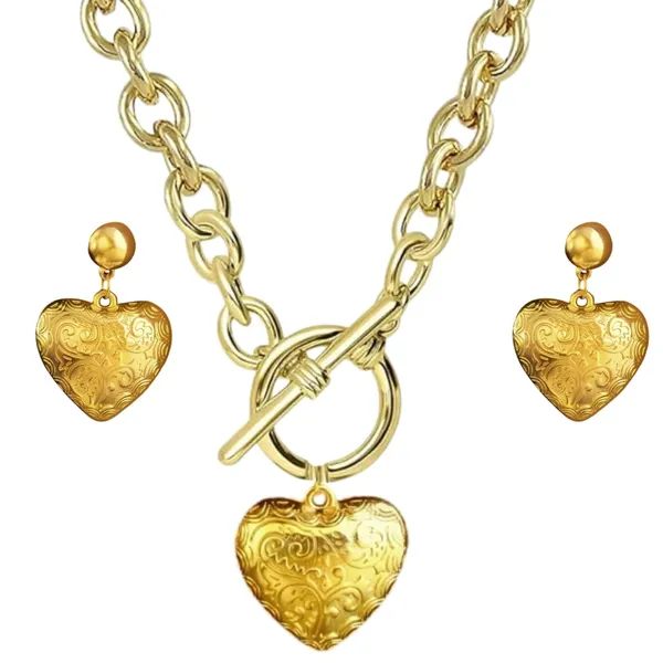 Gold_Plated_Pendant_Necklace