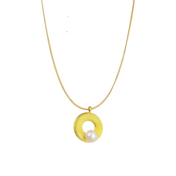 Gold_Plated_Pendant_Necklace