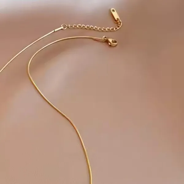 Gold_Plated_Pendant_Necklace