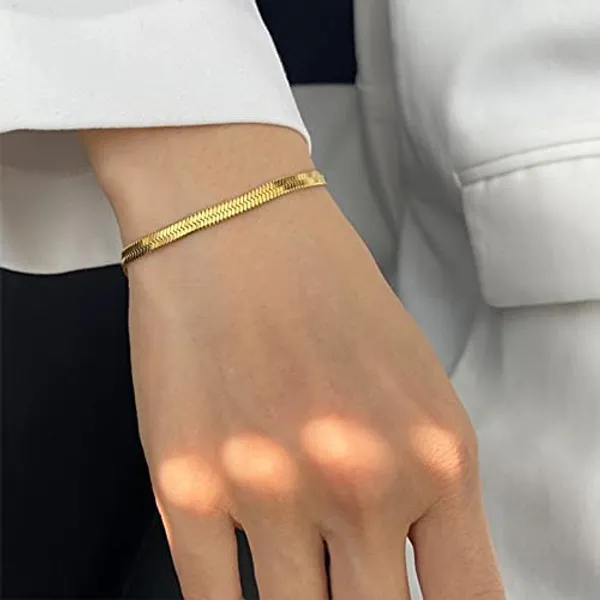 Gold_Plated_Bangle_Bracelet