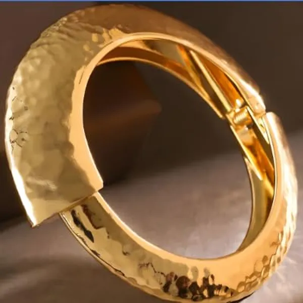 Gold_Plated_Bangle_Bracelet