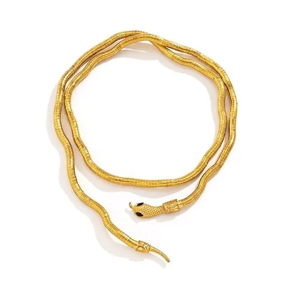 Gold_Plated_Pendant_Necklace_For_Women