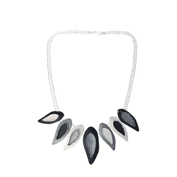 Gold_Plated_Pendant_Necklace_For_Women