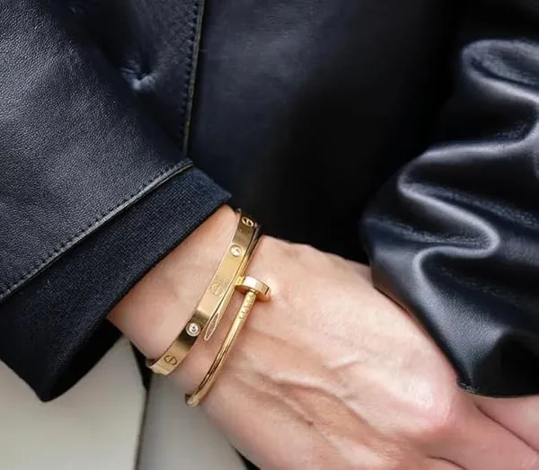Gold_Plated_Bangle_Bracelet